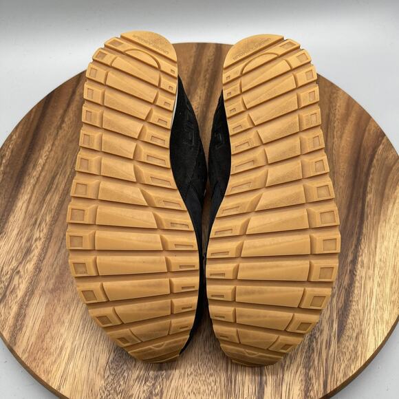 Under Armour Essential Runner Shoes Womens 9 Black Comfort Walking Sneakers - Picture 7 of 8